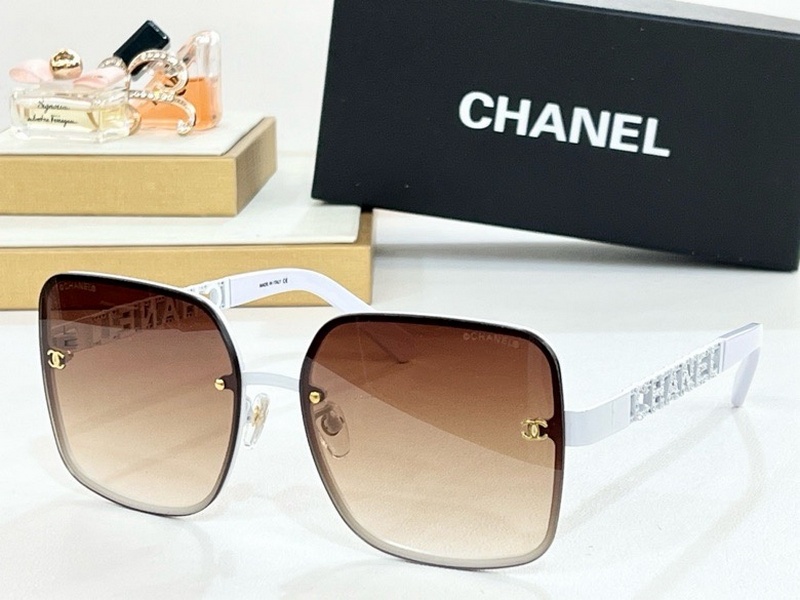 Chanel Sunglasses 7